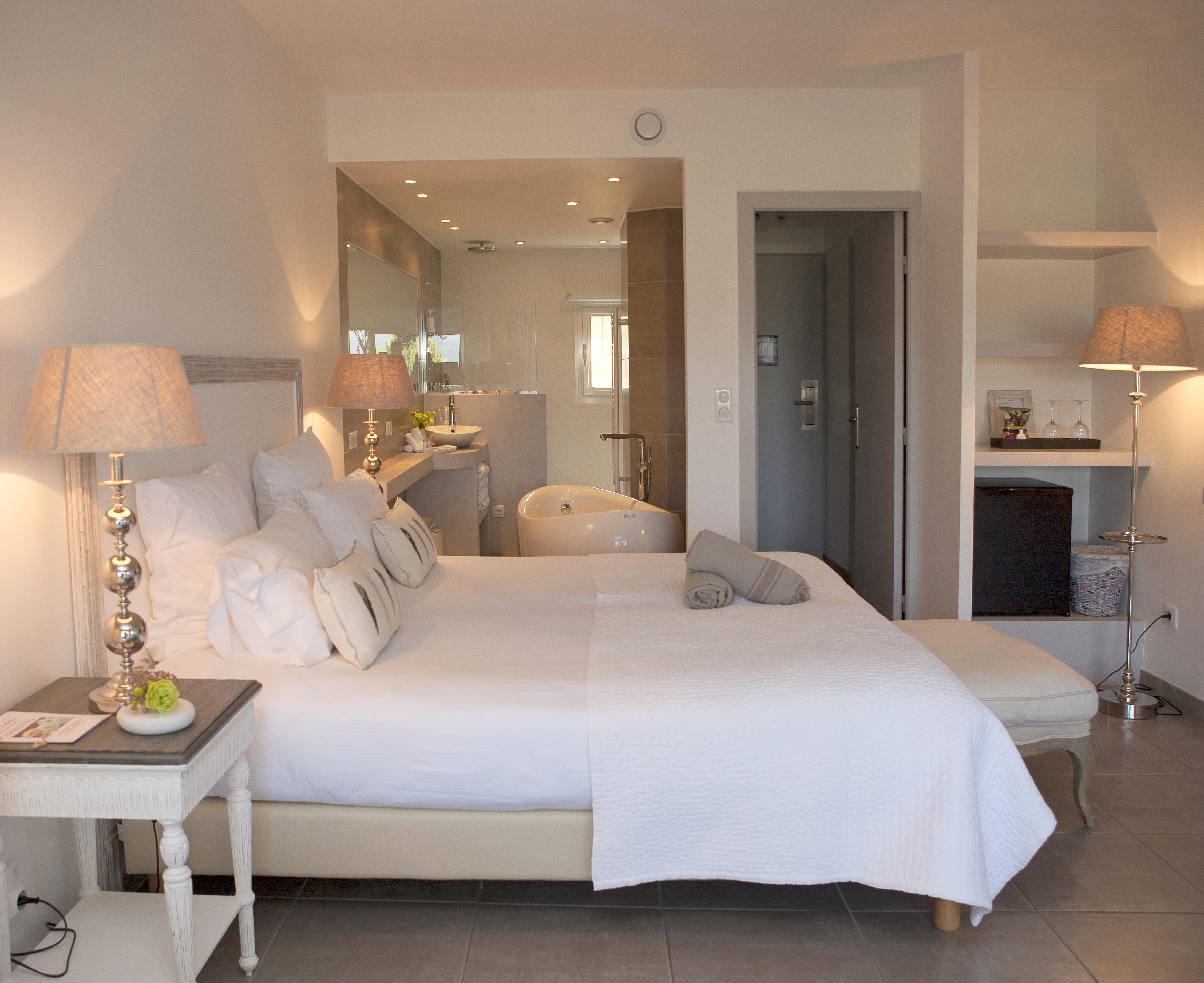 Hotel Font Mourier Cogolin Εξωτερικό φωτογραφία