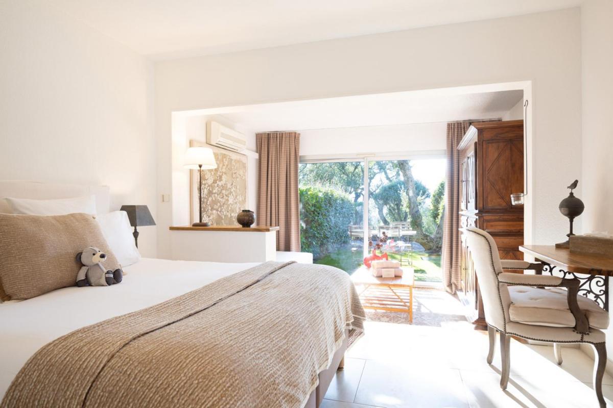 Hotel Font Mourier Cogolin Εξωτερικό φωτογραφία