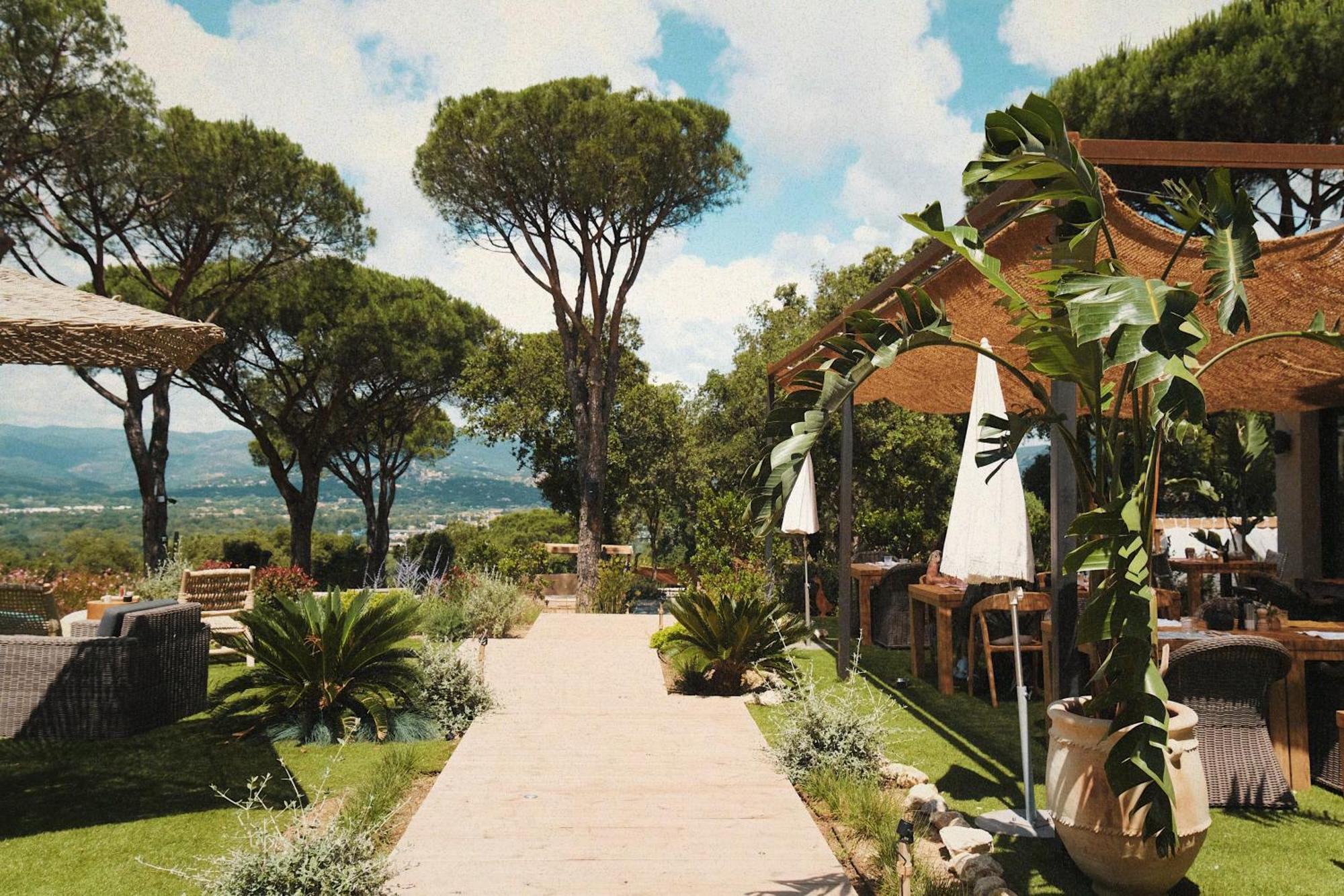 Hotel Font Mourier Cogolin Εξωτερικό φωτογραφία