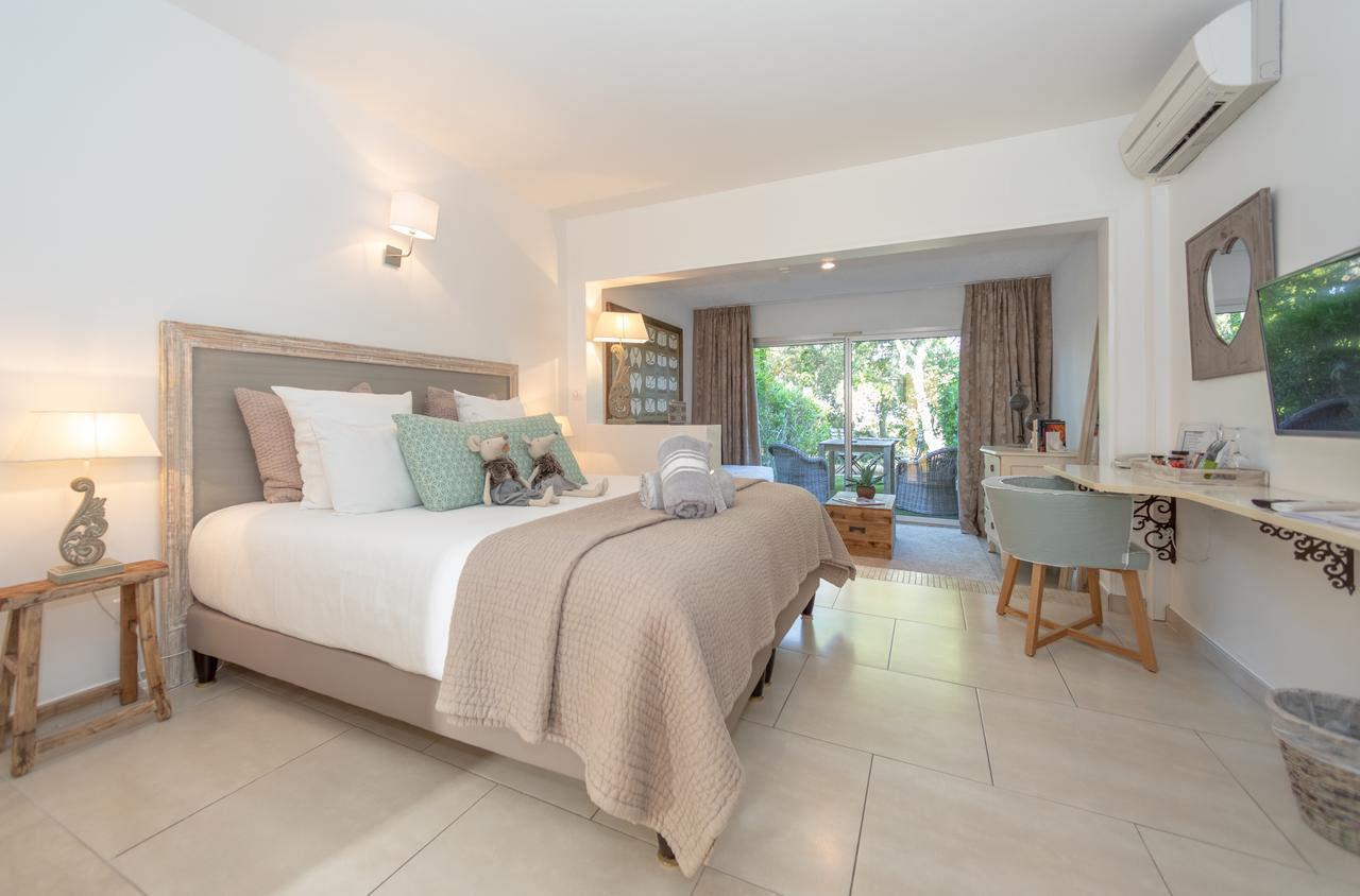 Hotel Font Mourier Cogolin Εξωτερικό φωτογραφία